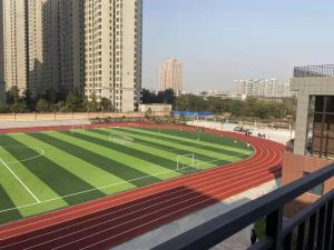 郑州市锦江中学